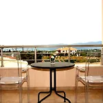 Petra Luxury And * Corinth