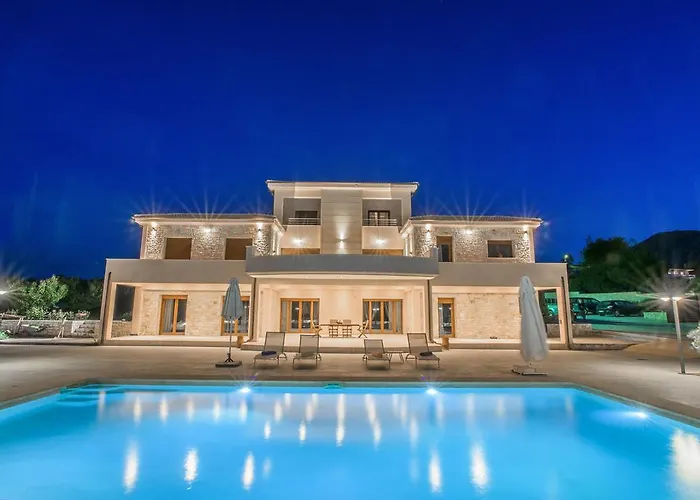 Petra Luxury And Apartamento